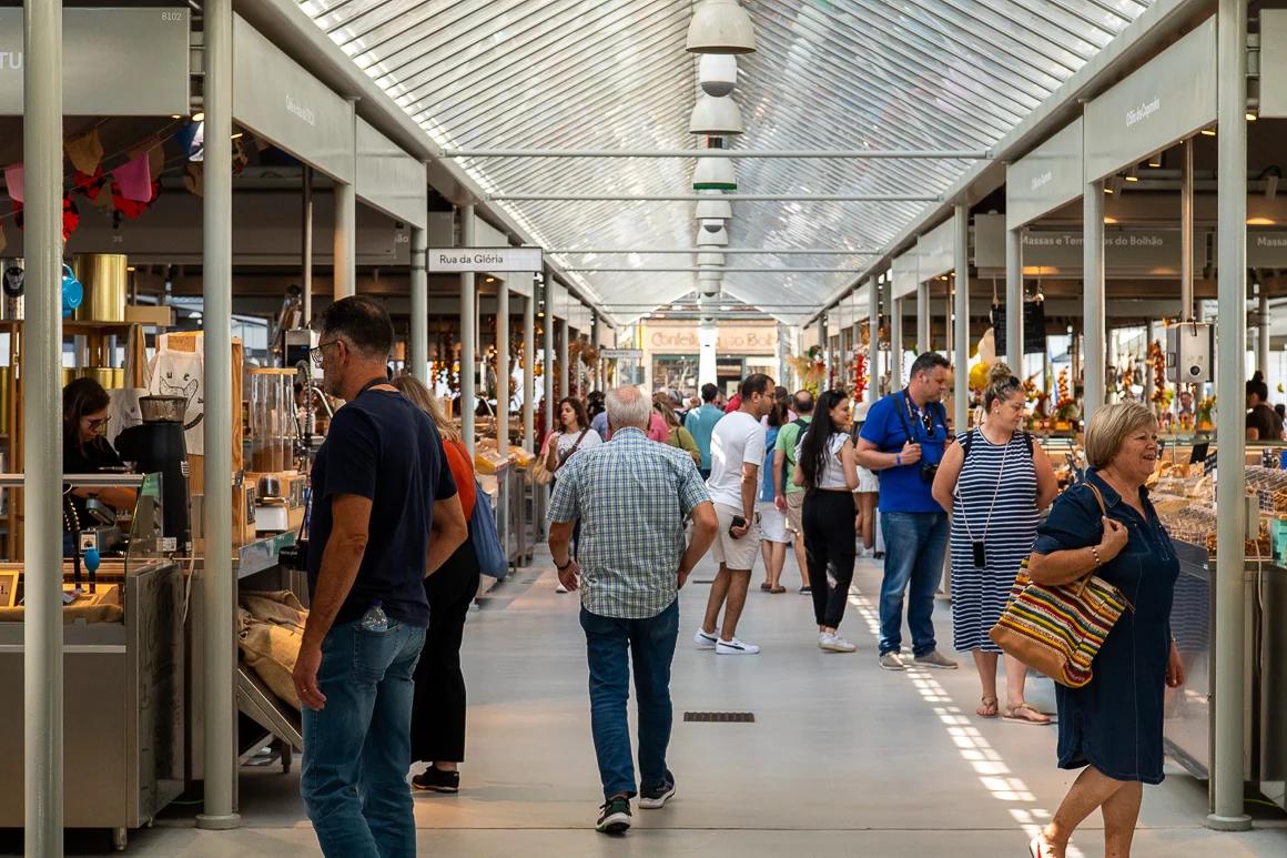 Visitas guiadas desvendam segredos do Mercado do Bolhão