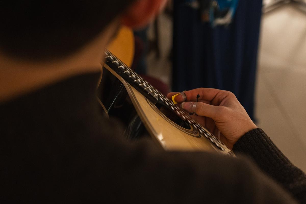 Há Fado no Mercado com João Robalinho